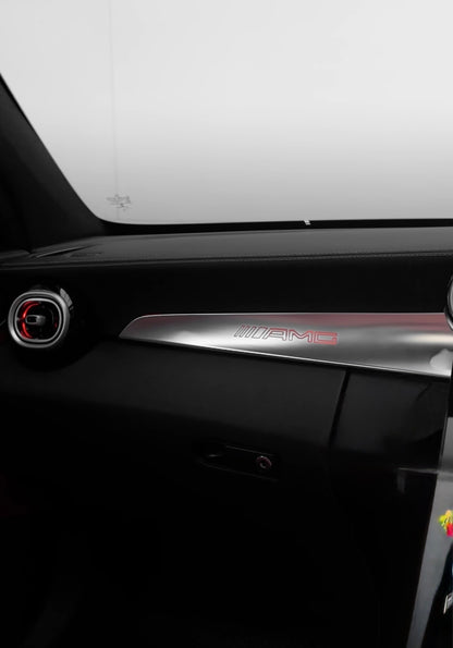 C/GLC 2014-2019 W206 Style QLED Display