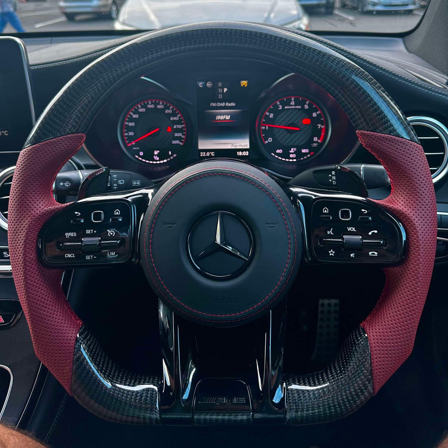Steering wheel fitted to a 2018 Mercedes AMG GLC63s